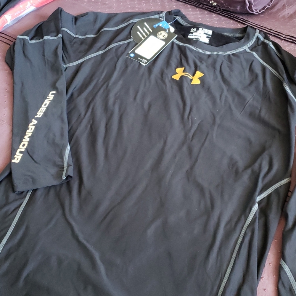 3 Mens Under Armour athletic Coldgear